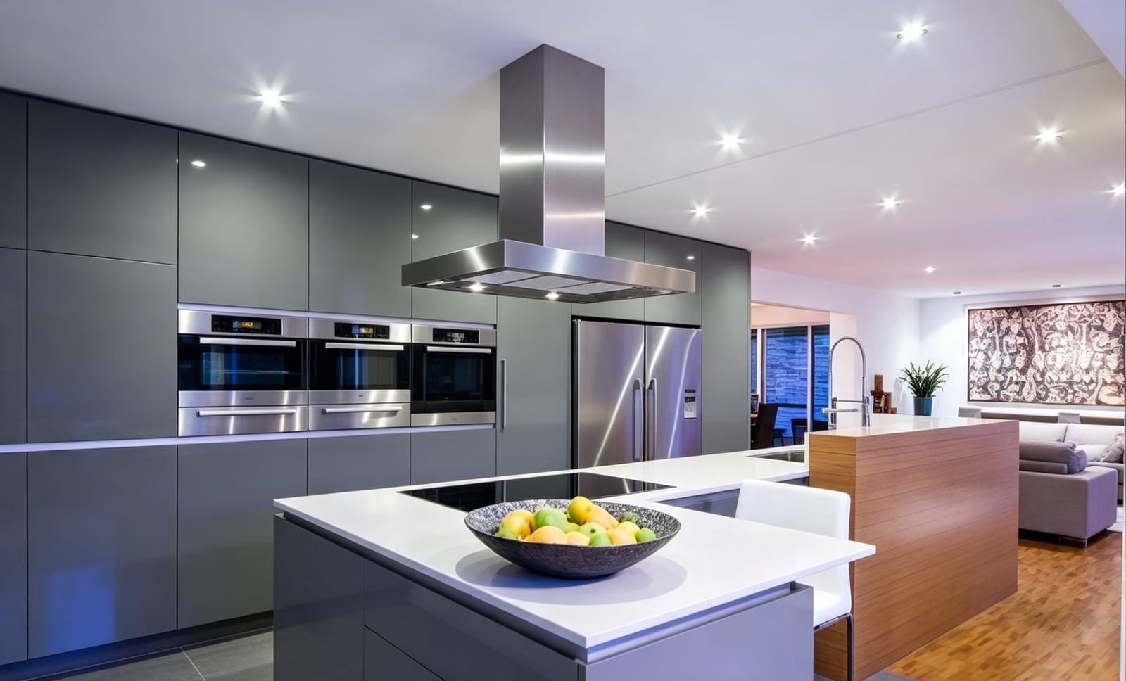 Puertas y vitrinas de aluminio con cristal